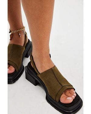 Dr. Martens Maybole Sandals By - Black