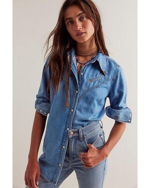 Wrangler X Lainey Wilson Moxie Western Denim Shirt - Blue