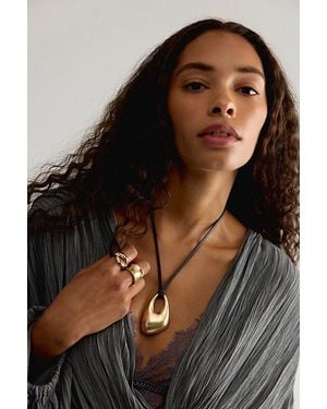Free People Tali Pendant Necklace - Black