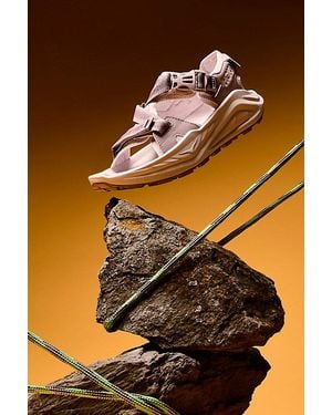 Hoka One One Hoka Infini Hike Tc Sandals - Orange