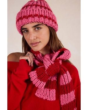 Free People Tacita Beanie & Scarf Set - Pink