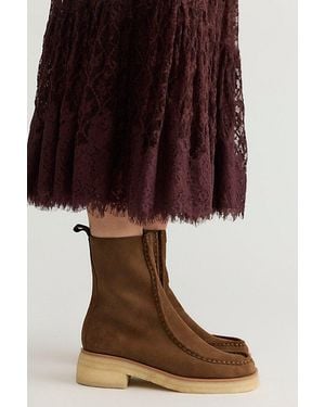 Clarks Effery Zip Boots Shoe - Brown