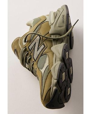 New Balance 9060 Sneakers - Green