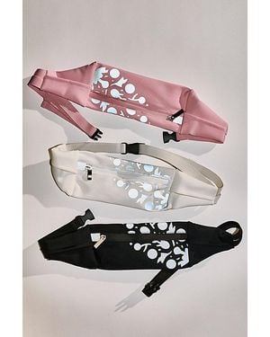 Fp Movement Reflective Buti Runner Belt Bag - Pink