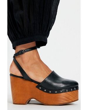 Free People Backstage Clogs - Black