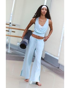Fp Movement Hot Shot V-Neck Set - Blue