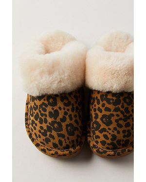 Cloud Nine Leopard Scuff Slippers - Natural