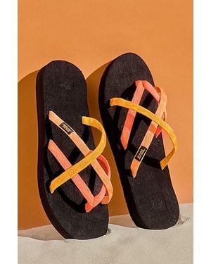 Teva Olowahu Sandals - Blue