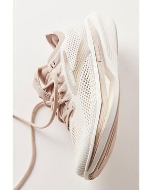 Brooks Hyperion 3 Sneakers - Natural