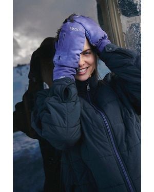 Howl Supply Pocket Mittens - Blue