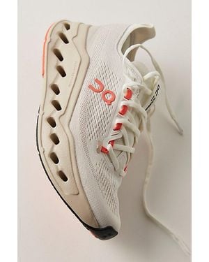 On Shoes Cloudsurfer Max Trainers - Grey