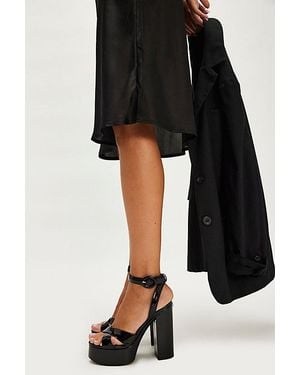 Sam Edelman Savannah Platforms By - Black