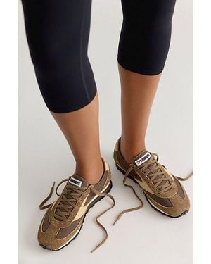 Brooks Vanguard Sneakers - Black