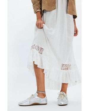 P448 Lisbon Sneakers - White