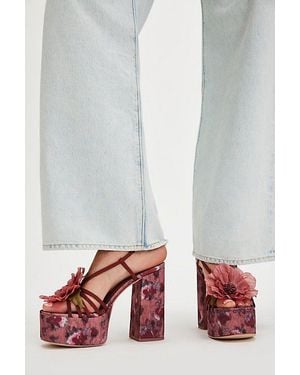 Circus by Sam Edelman Siena Flower Platform Heels By - White
