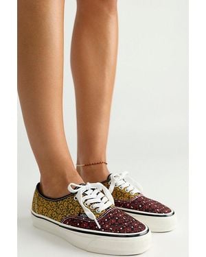 Vans Lx Authentic 44 Sneakers - White