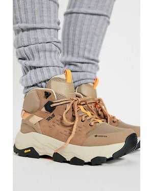 Teva Grandview Max Gore-Tex Hiking Boots - Gray