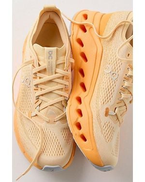 On Shoes Cloudsurfer Max Sneakers - Orange