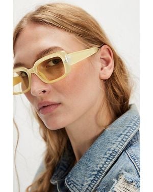 Free People Frankie Rectangle Sunglasses - Yellow