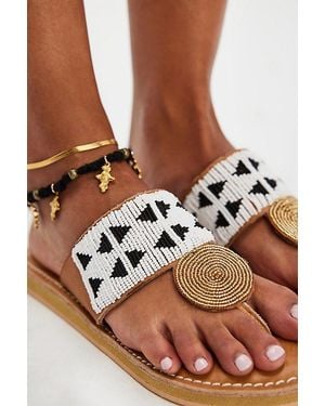 Laidbacklondon Lena Thong Sandals By - Brown