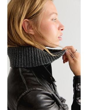 Free People Essential Snood - Black