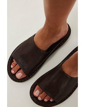 VIBAe Saint Tropez Slide Sandals - Multicolour