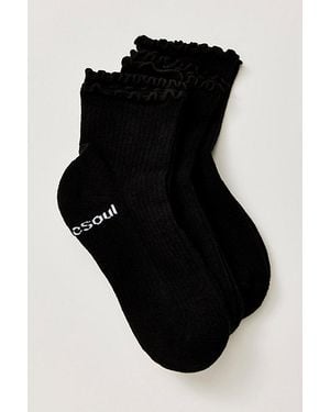 DOUBLESOUL Ruffle Quarter Socks - Black