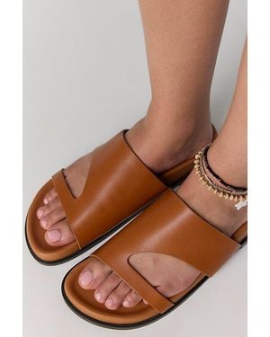 Matisse Tanner Footbed Sandals By - Brown