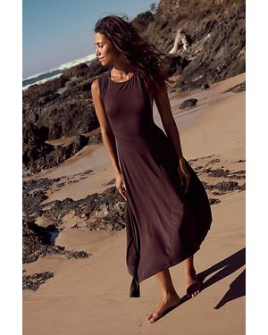 free-est Good Feels Zuri Midi Dress By - Brown