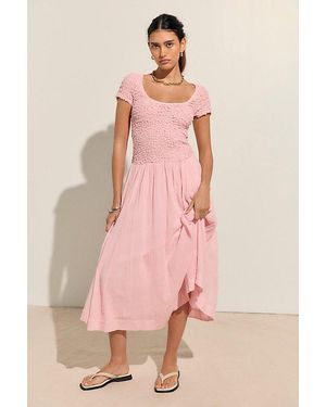 free-est Darling Midi Dress By - Pink