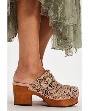 Dr. Scholls Original Joy Clogs By - Brown