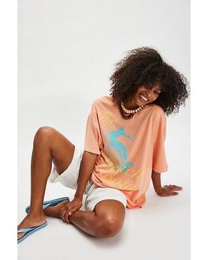 Daydreamer The Beach Boys Surfer Tee By - Orange