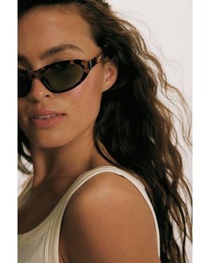 Free People Penny Twist Cat Eye Sunglasses - Green