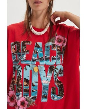 Daydreamer Beach Boys Wouldn'T It Be Nice Tee By - Red