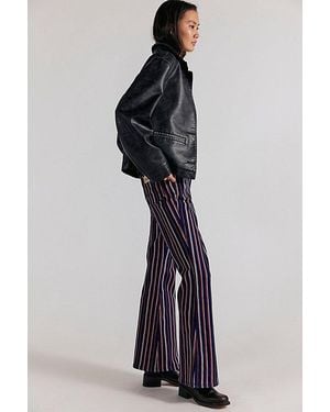 Wrangler X Lainey Wilson Retro Striped Flare Jeans - Blue