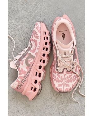 On Shoes X Fp Movement Cloudmster 3 Sneakers - Pink