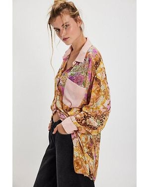 Spell Lovers And Dreamers Shirt - Multicolor