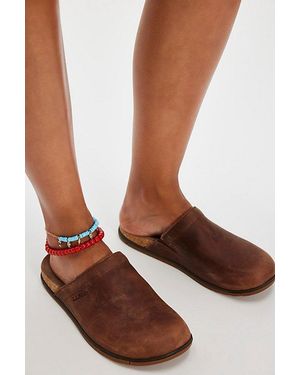 L.L. Bean L. L.Bean Go Anywhere Clogs - Brown