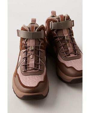 Teva Hurricane Daybreaker Mid Hiking Boots - Brown