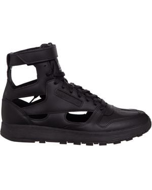 Maison Margiela Tabi X Reebook High-top Sneakers - Black
