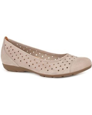 Gabor Ruffle Punched Detail Casual Shoes - Pink