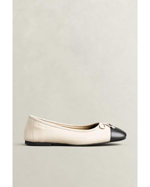 GANT Chadii Leather Ballet Flats - Natural