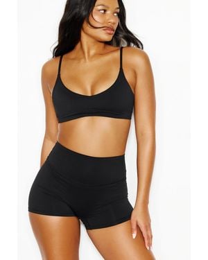 Garage Form Active Shorts - Black