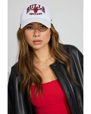 Garage Chicago Bulls Curved-Bill Ballcap - Red