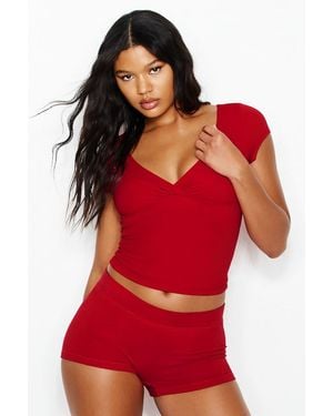 Garage Sleek Crossover T-Shirt - Red