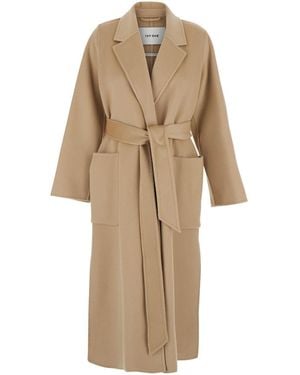IVY & OAK 'Celia' Coat With Classic Lapels And Belt Closure On The - Natural