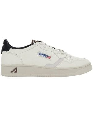 Autry 'Medalist' Low Top Trainers With Logo Patch On Tongue And - White