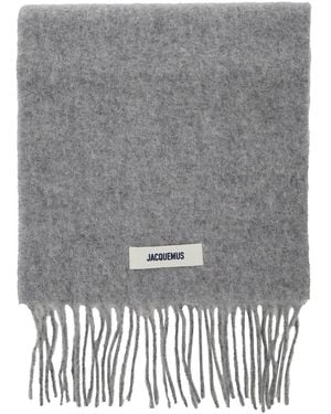 Jacquemus 'L'Echarpe Carro' Scarf With Logo Patch On The Front And Fringed Hem - Gray