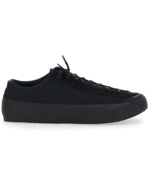 Stone Island Low Top Trainers With Logo Patch On The Tongue - Black