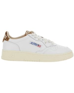 Autry 'Medalist' Low Top Trainer With Logo Patch On Tongue And L - White